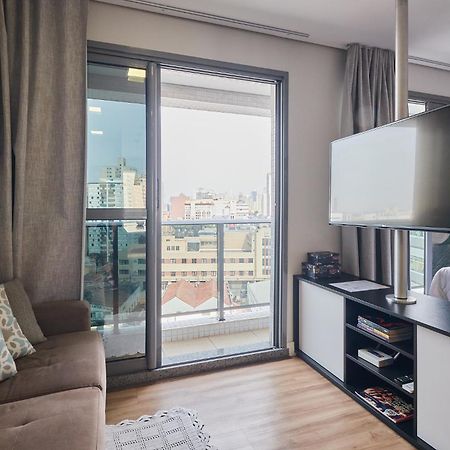 Estudio Aconchegante No Centro De Curitiba - Ar Condicio E Localizacao Perfeita! Экстерьер фото